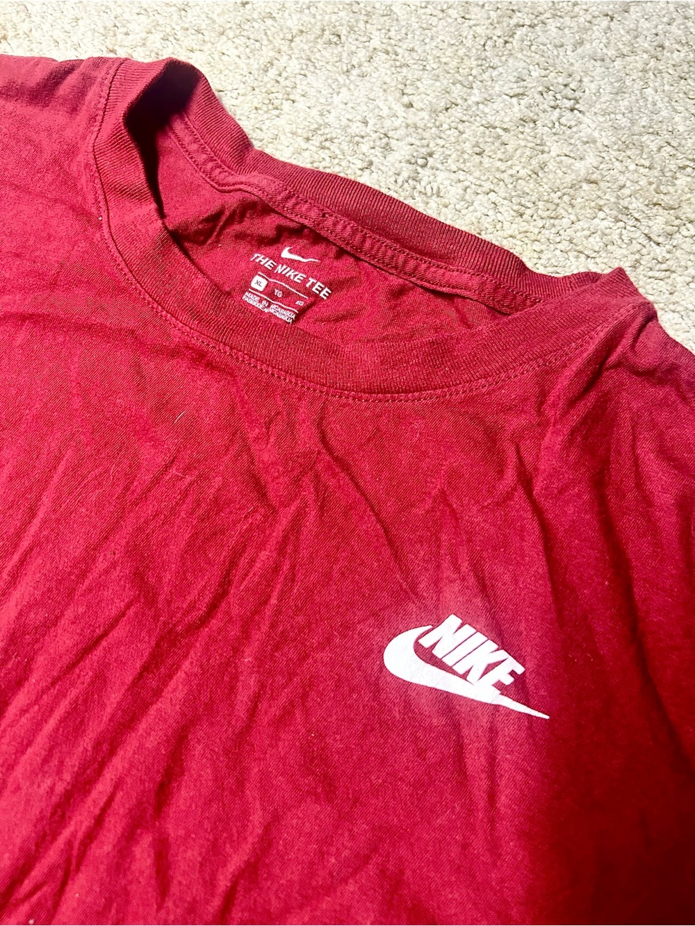 Nike The Nike Tee Red Swoosh Logo T-Shirt Men’s XL 100% Cotton